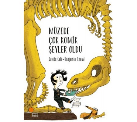 Müzede Çok Komik Şeyler Oldu Müzede Çok Komik Şeyler Oldu
